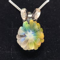 虹の花うさぎのペンダント-