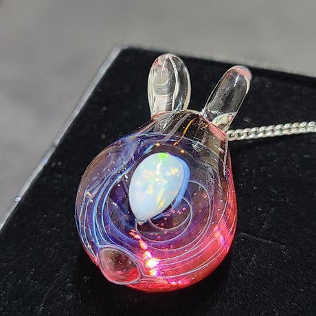宇宙うさぎのペンダント-825