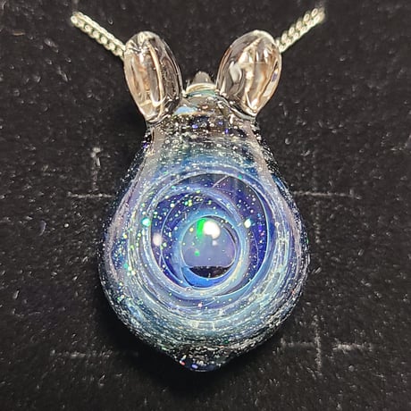 宇宙うさぎのペンダント-784