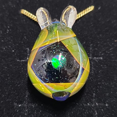 宇宙うさぎのペンダント-751