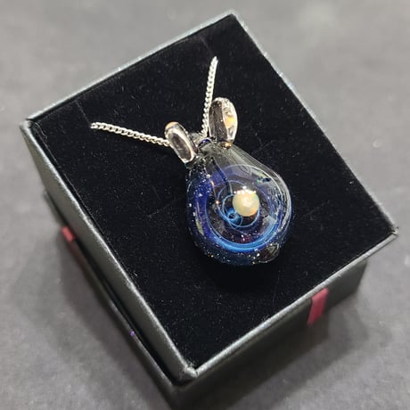 宇宙うさぎのペンダント-783
