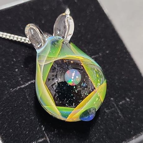宇宙うさぎのペンダント-752
