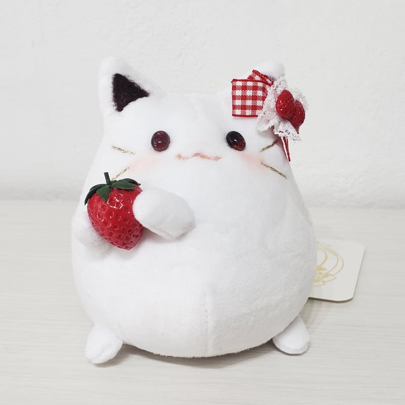 いちごねこもっちー | rabbica ONLINE STORE