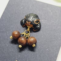 ●ふんばりうさぎ●ピアス【垂れ耳・タンズブラック】