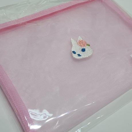 刺繍メッシュポーチ