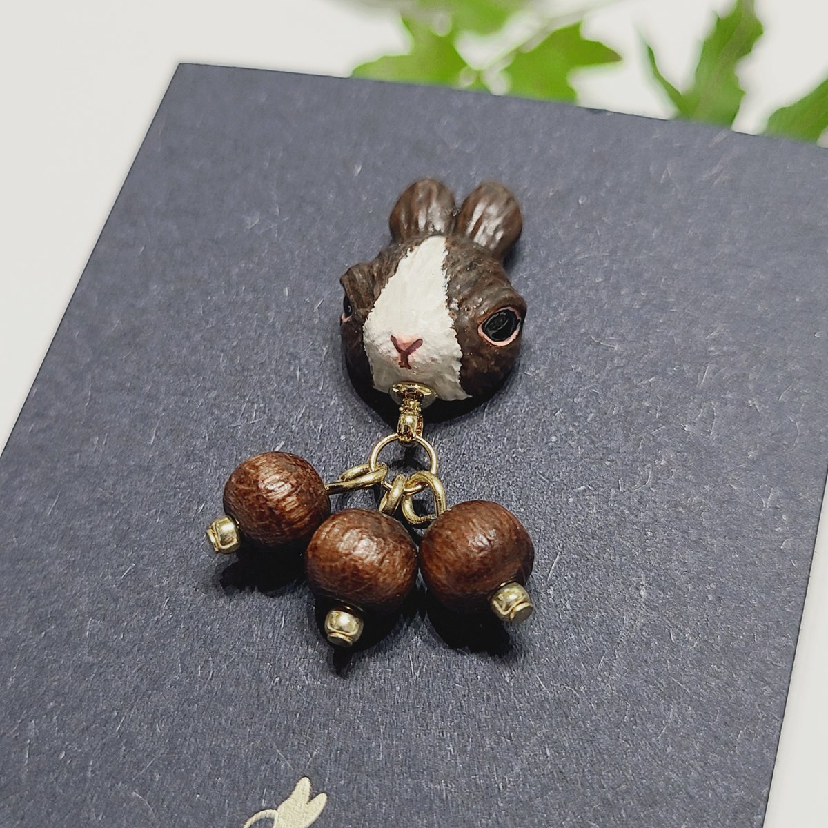 ちょびうさぎ　3点 ○ふんばりうさぎ○ピアス 【立ち耳・ダッチチョコ】 | rabbica ONLINE