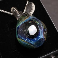 宇宙うさぎのペンダント-654