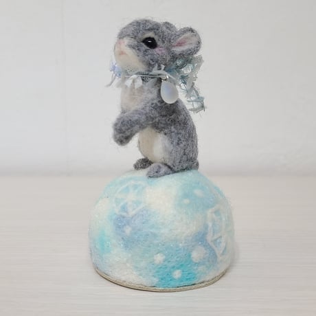 [羊毛針刺し(ミニ)]  ウサギと氷