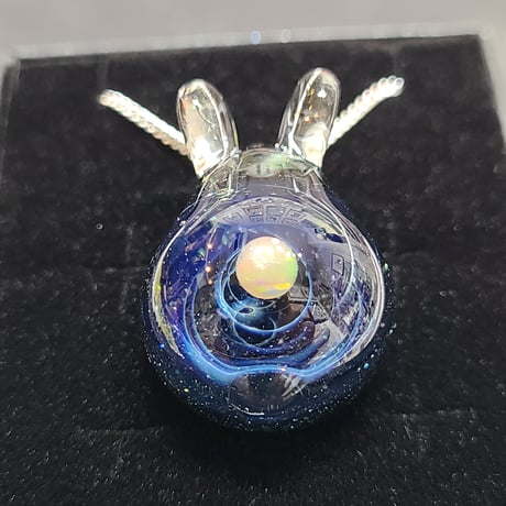 宇宙うさぎのペンダント-783