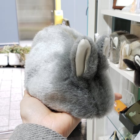 ふわふわのポーチさん 薄ブルーオター