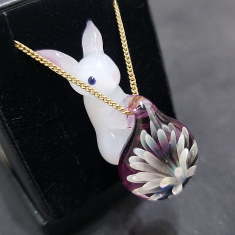 うさぎと雪の華のペンダント-661