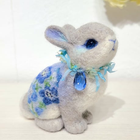 CATEGORY 羊毛マスコット | rabbica ONLINE STORE