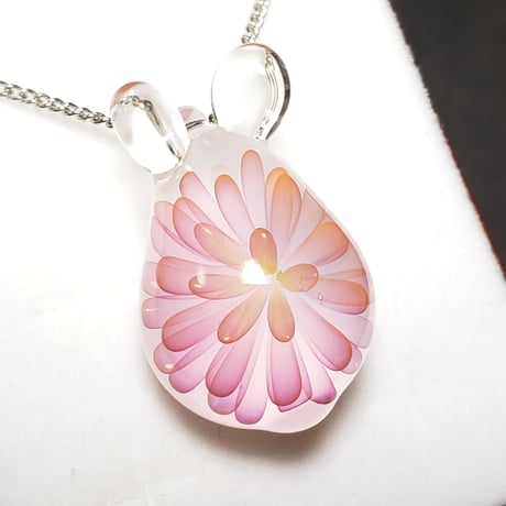 【春限定】桜うさぎのペンダント-