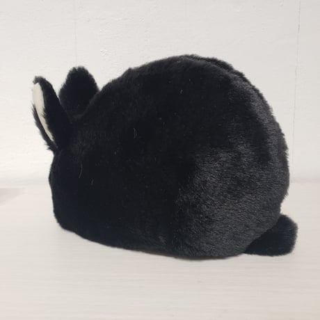 ふわふわのポーチさん 真っ黒ブラック
