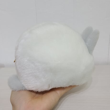 ふわふわのポーチさん ヒマラヤン雪グレー