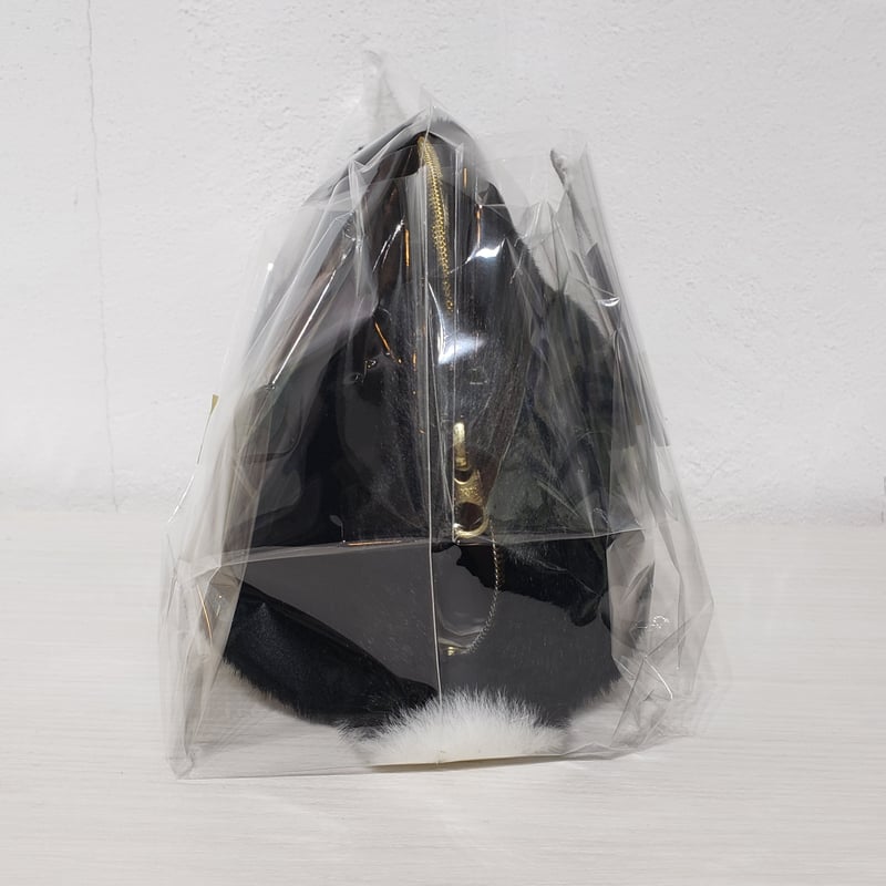 ふわふわのポーチさん ブラックオター | rabbica ONLINE STORE