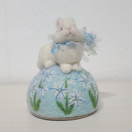 ［羊毛針刺し］ウサギ(プスキニア)