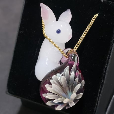 うさぎと雪の華のペンダント-661