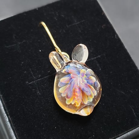 お花うさぎのピアス(イヤリング変更可)-457