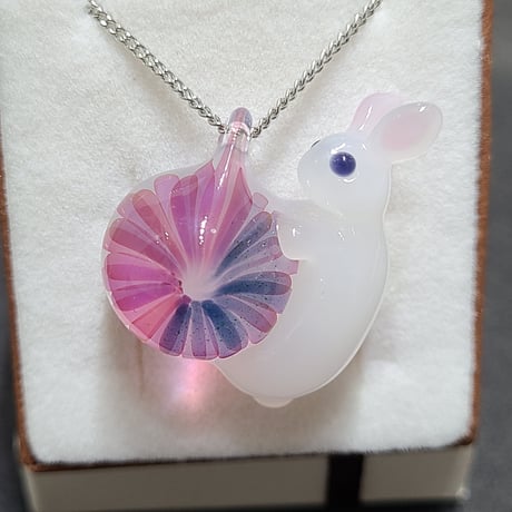 うさぎと紫陽花のペンダント-799