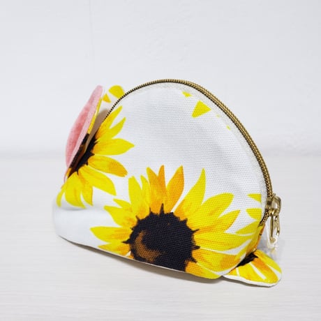うさぎのポーチさん（ひまわり2020）