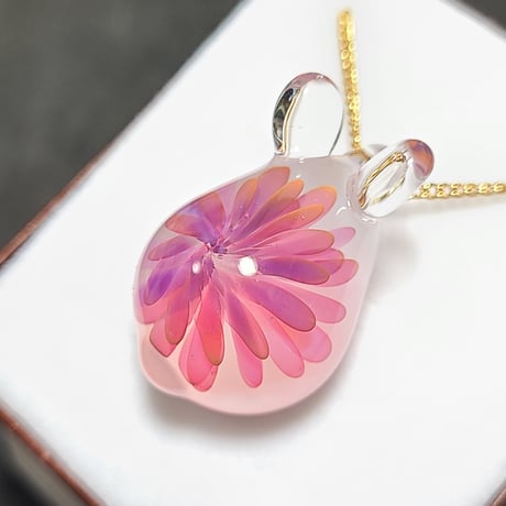 紫陽花うさぎのペンダント-640