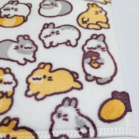 うさぎいっぱいハンカチタオル