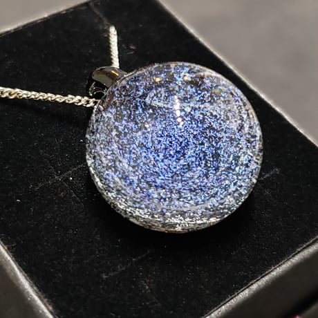 ダイクロガラス | STORES