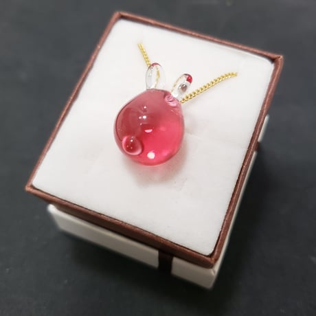 ミニうさぎのペンダント-79