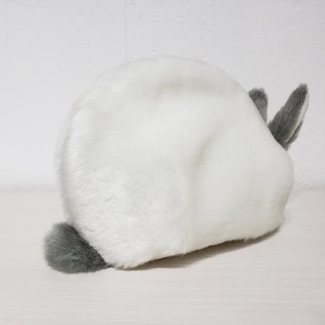ふわふわのポーチさん ヒマラヤンうすブルー