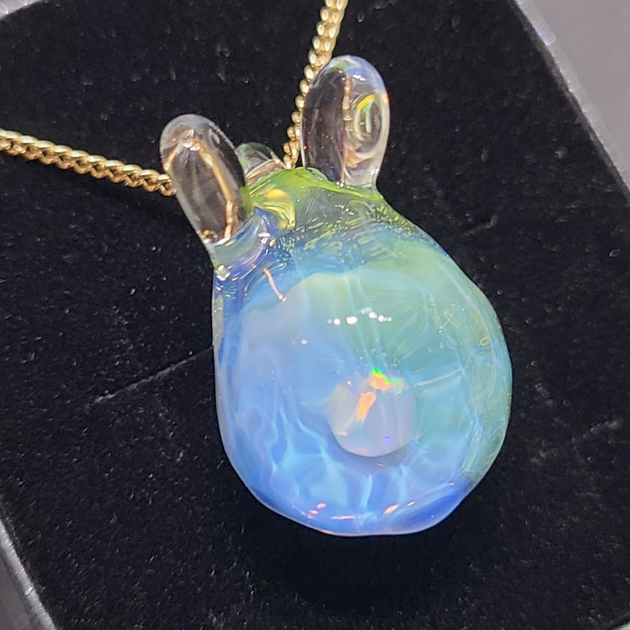6718e1a9f19c230a6e7b628a
