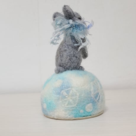 [羊毛針刺し(ミニ)]  ウサギと氷