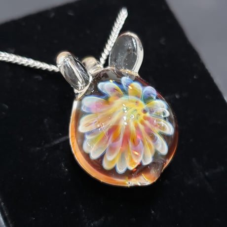 お花うさぎのペンダント₋393