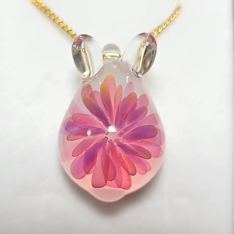 紫陽花うさぎのペンダント-640
