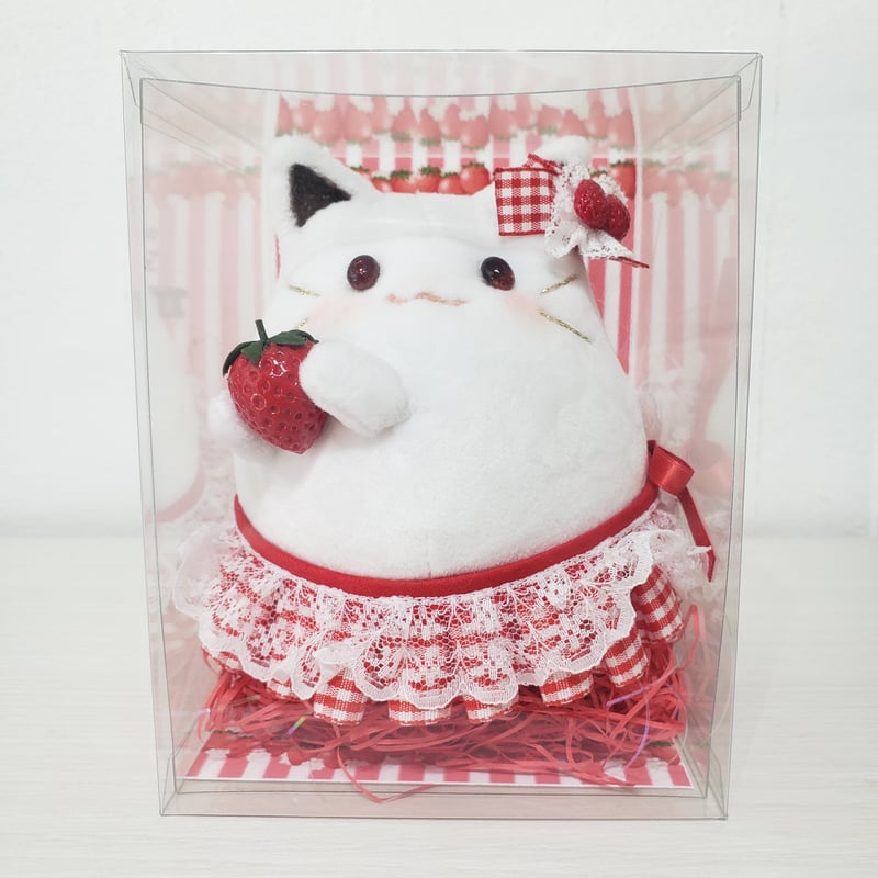 いちご猫ぬいぐるみ新品３３センチ いちご猫ぬいぐるみ新品33センチ いちごねこもっちー