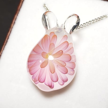 【春限定】桜うさぎのペンダント-