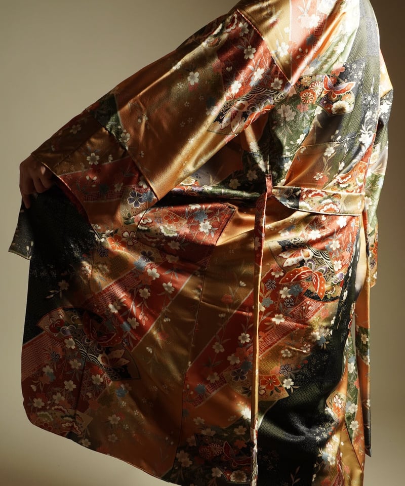 KIMONO REMAKE GOWN/unisex | KESHIKI GALLERY