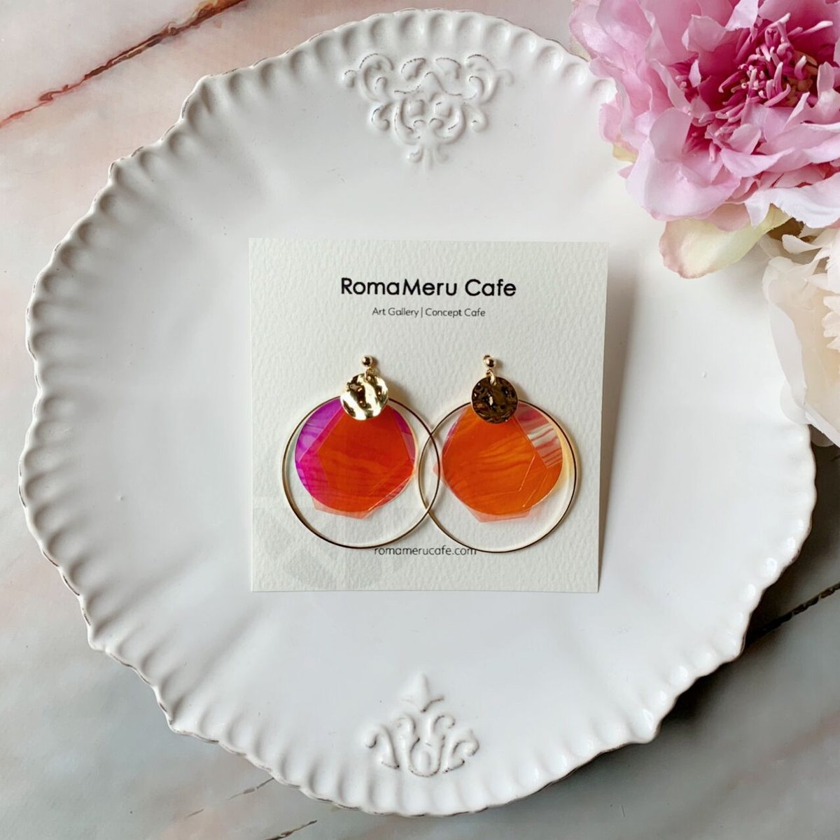 No.1499-F　細長オーロラ☆星☆ピアス・イヤリング(オレンジイエロー) No.1499-F 細長オーロラ☆星☆ピアス・イヤリング(オレンジイエロー