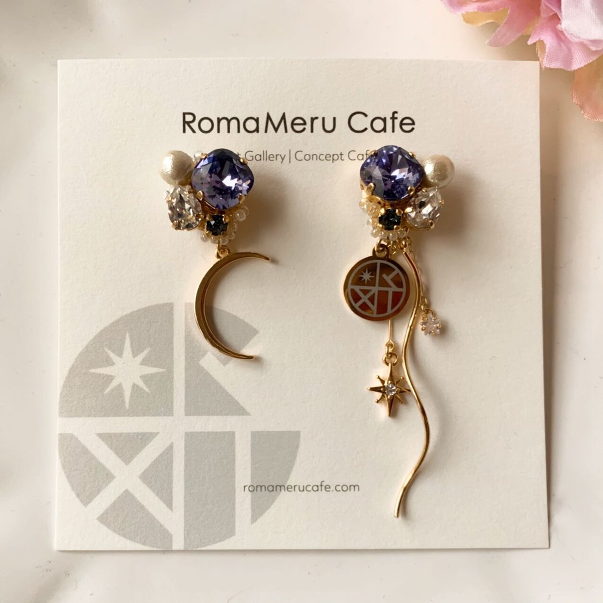 RomaMeru Cafe』（パープル）月と星の2wey アシンメトリー ピアス