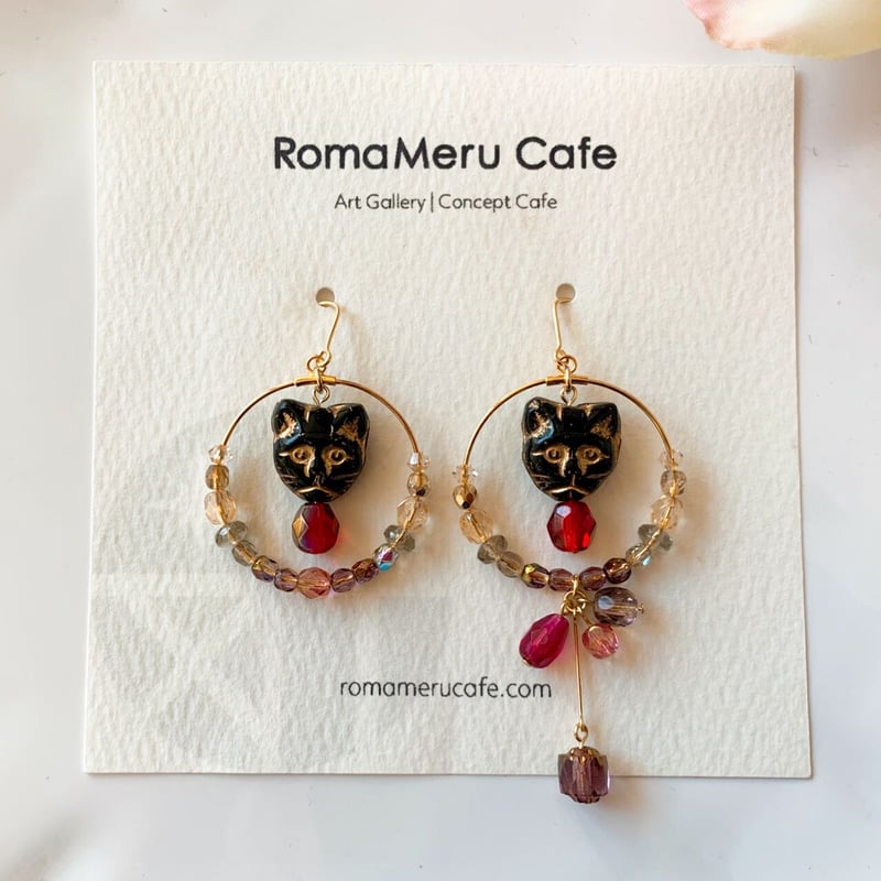 ころっとハート♡アシメにゃんこミニチュア香水瓶 ユリヤパール ピアス