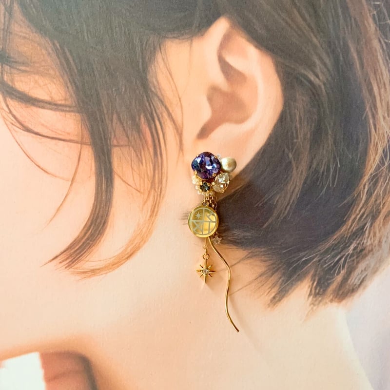 RomaMeru Cafe』（パープル）月と星の2wey アシンメトリー ピアス