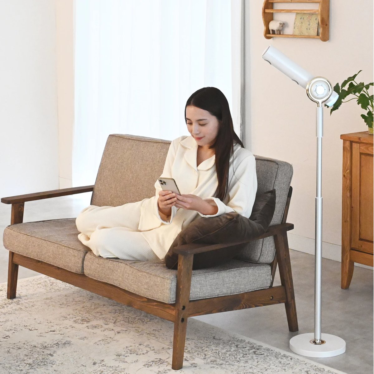 ハンズフリースタンドヘアドライヤー BISARA PRO (ビサラ プロ