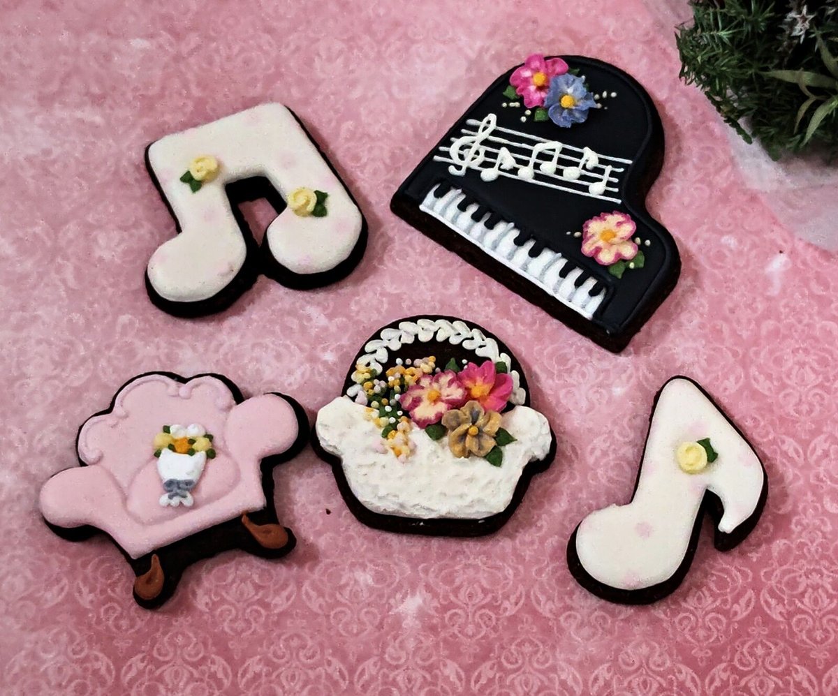 確認ようクッキー　こんな感じのピアノ柄 確認ようクッキー こんな感じのピアノ柄 ピアノクッキー