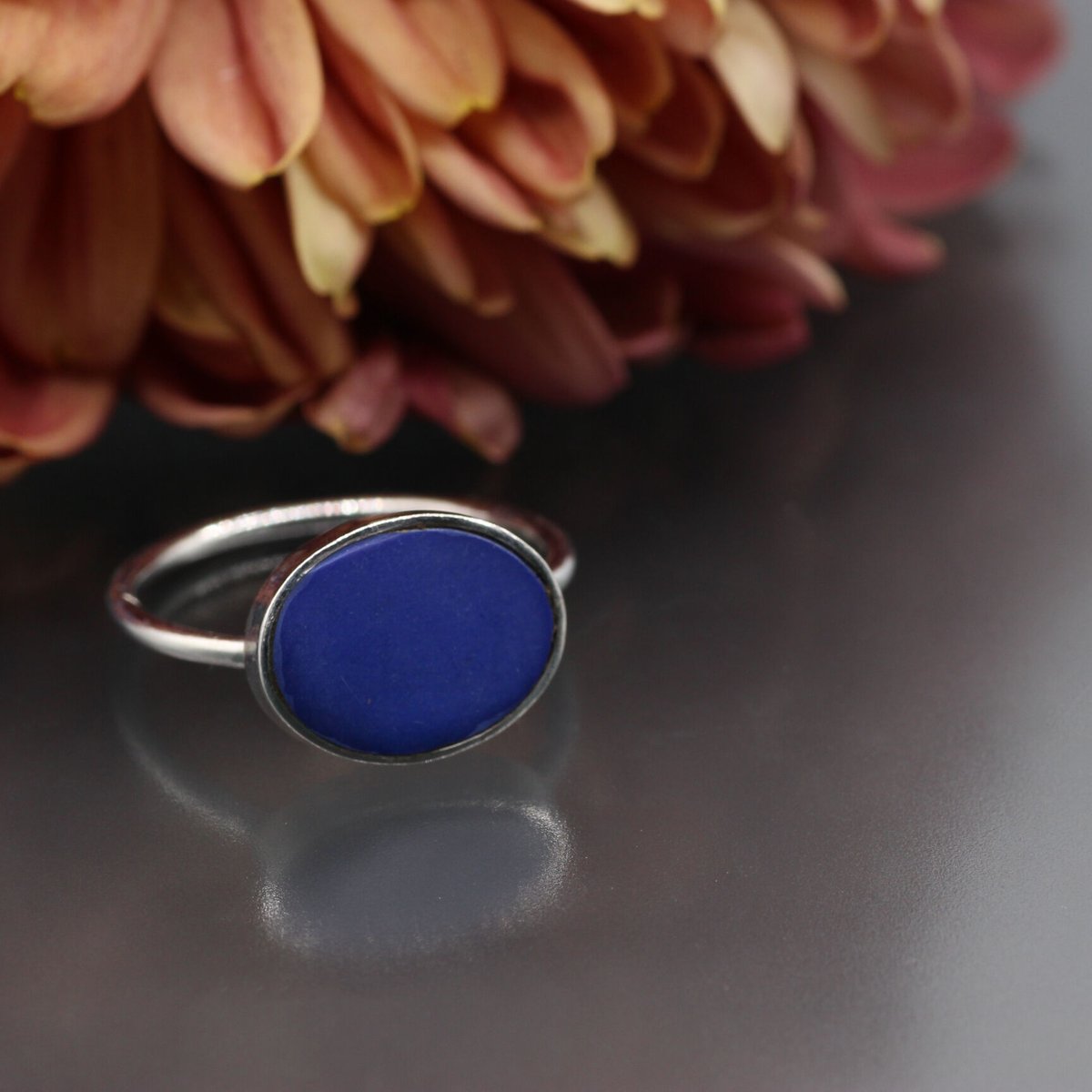 ラピスラズリ　レディース指輪 リング 銀750（18金）中サイズ ラピスラズリ リング レディース k18 ホワイトゴールド シンプル