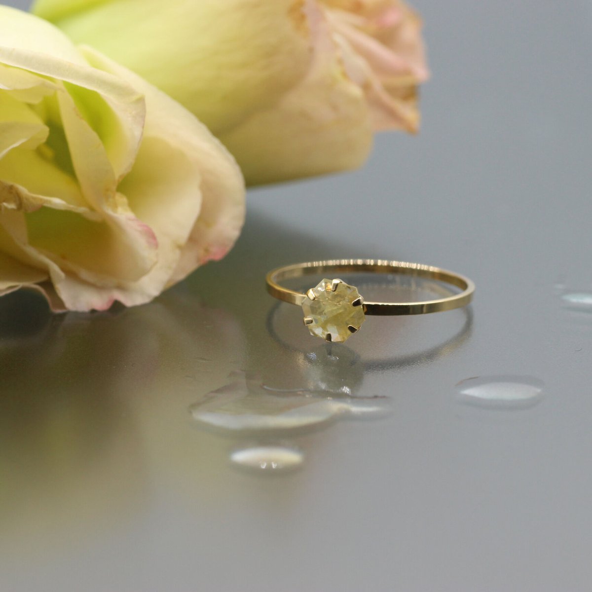 秋桜 イエローダイヤモンド フラワー リング k18 ローズカット 秋桜 イエローダイヤモンド フラワー リング k18 ローズカット