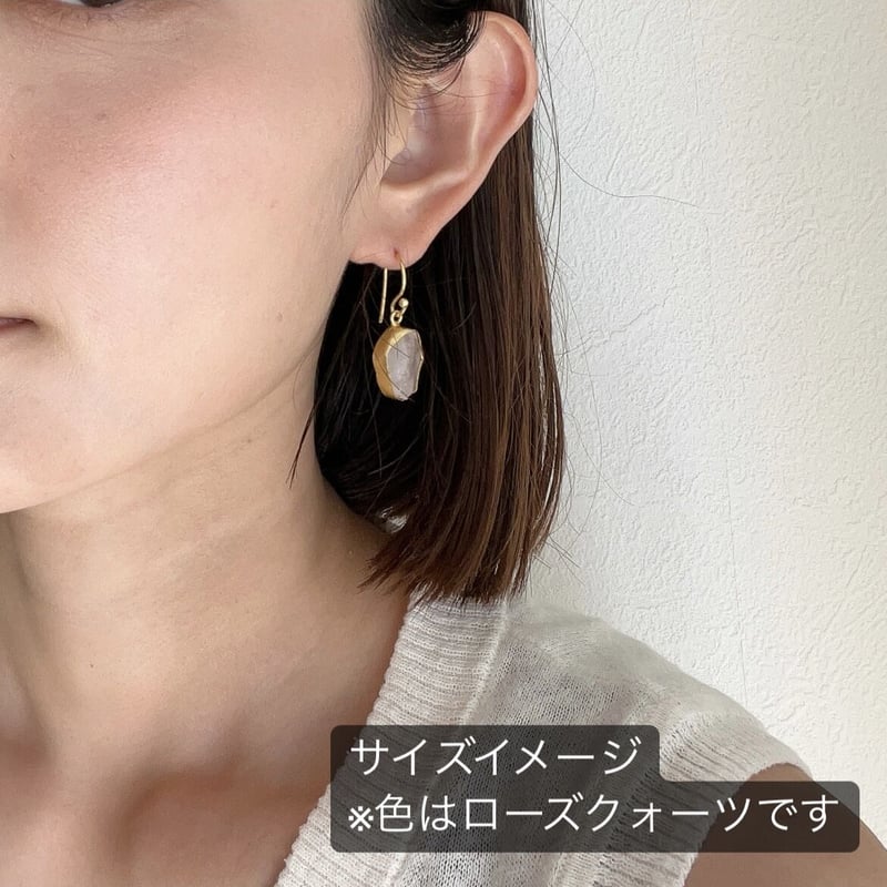 Natural stone pierces #Amethyst | NIFEILE OKINAWA