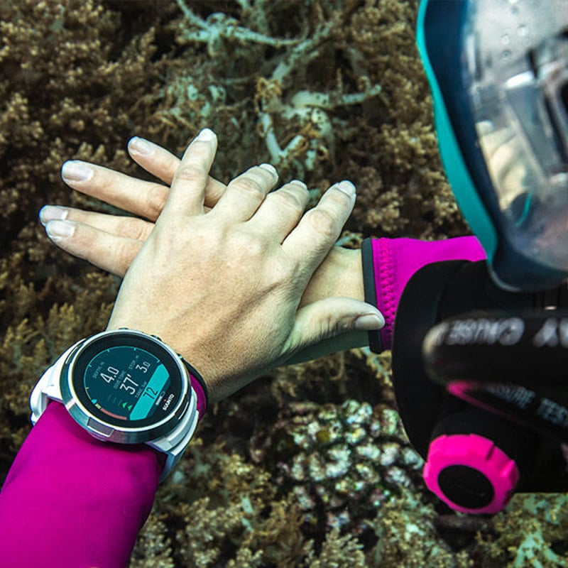 SUUNTO D5 スント | ダイビングスクール 稲取マリンスポーツセンター 