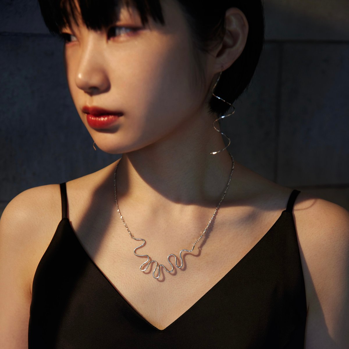 YuRa YuRa Necklace 〜Cat Tail Charm〜 | HASHIMOTO