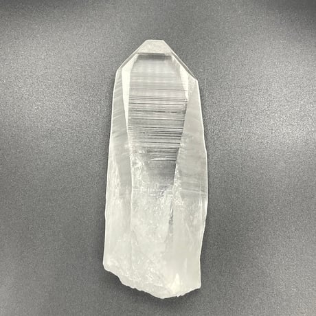 レムリアンシードクリスタル　レインボー入り