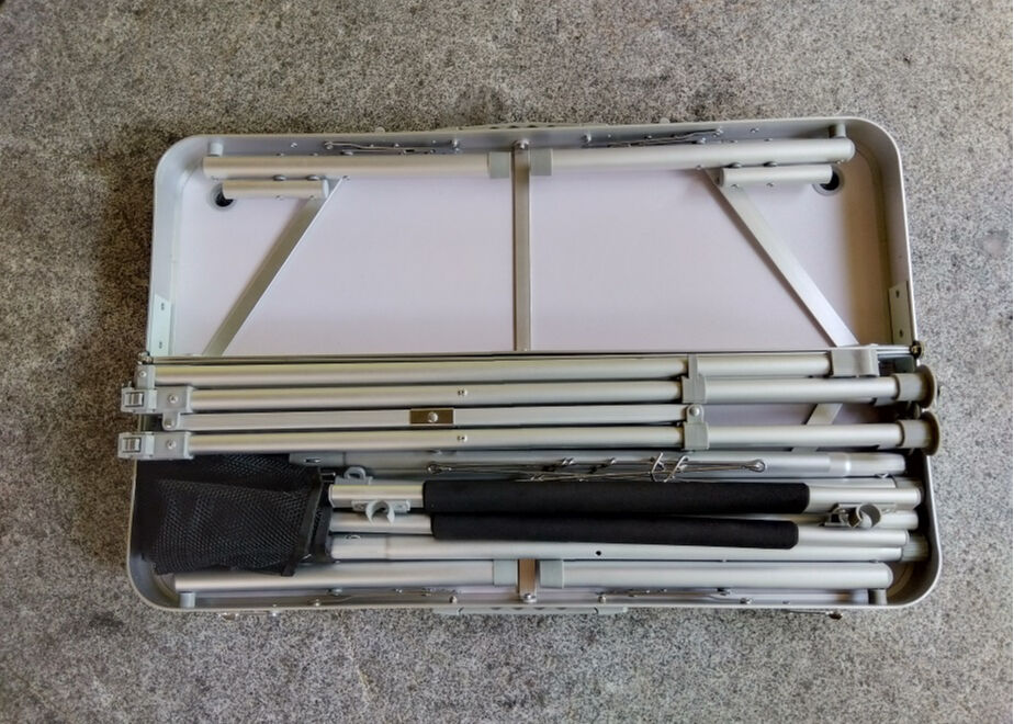 FIELDOOR『アウトドアキッチンテーブル』￥1,500 | 道志てぶら屋